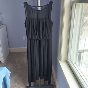 Vince Camuto women's long sleeveless dress